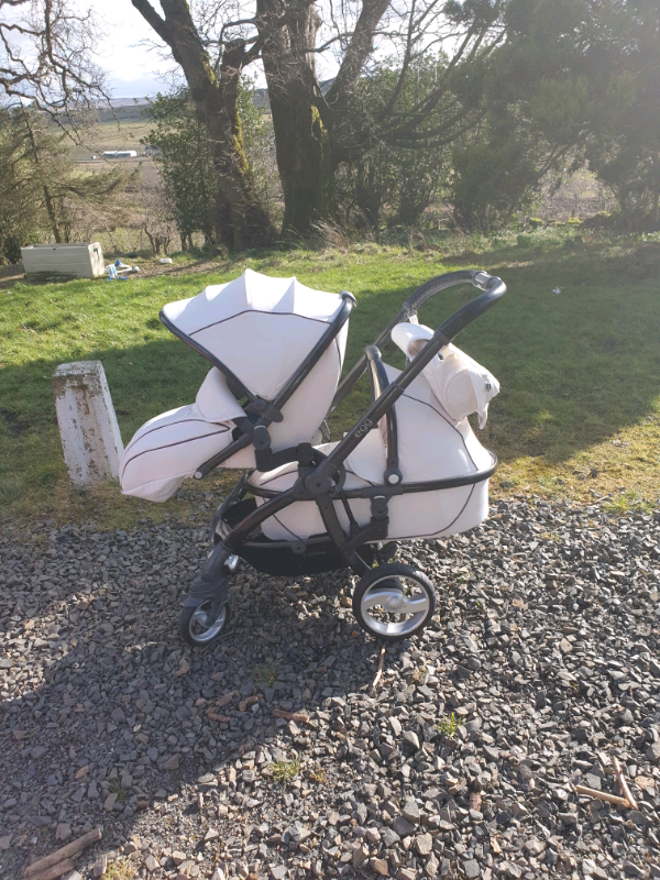 kate tandem pushchair